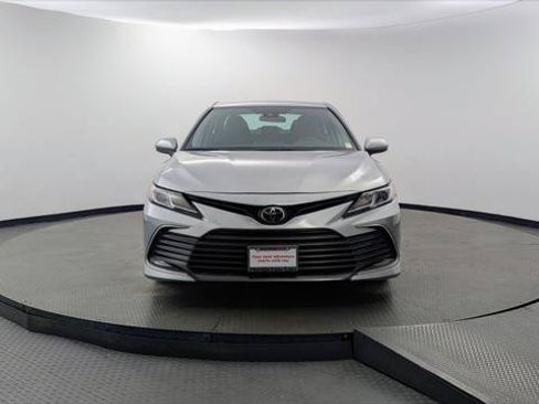 Used 2024 Toyota Camry LE FWD image 12