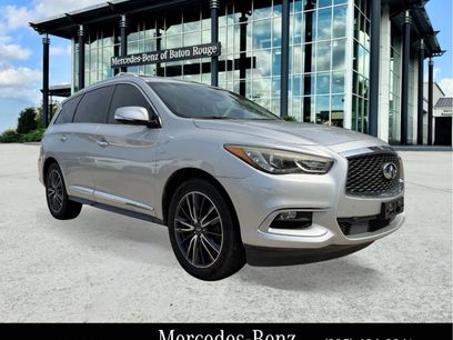 Used 2016 INFINITI QX60 FWD w/ Deluxe Technology Package