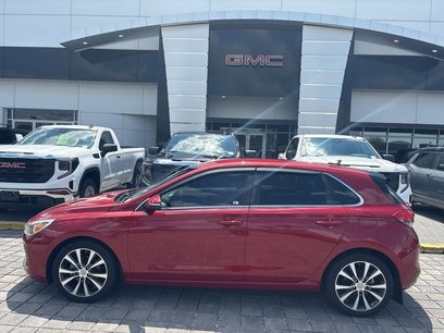 Used 2018 Hyundai Elantra GT w/ Style Package 02