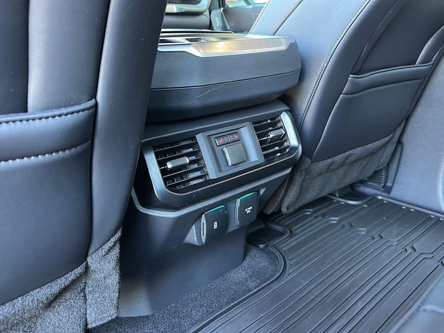 Certified 2025 Ford F150 Raptor AWD/4WD image 26