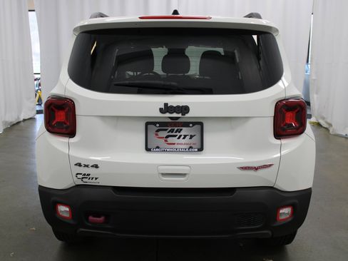 Used 2019 Jeep Renegade Trailhawk image 6