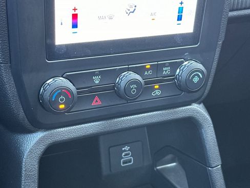 New 2025 Ford Ranger XL image 19