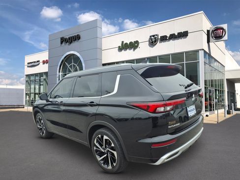 Used 2022 Mitsubishi Outlander SEL FWD image 3