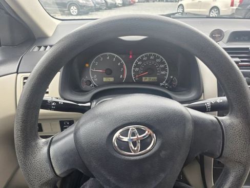 Used 2012 Toyota Corolla image 15