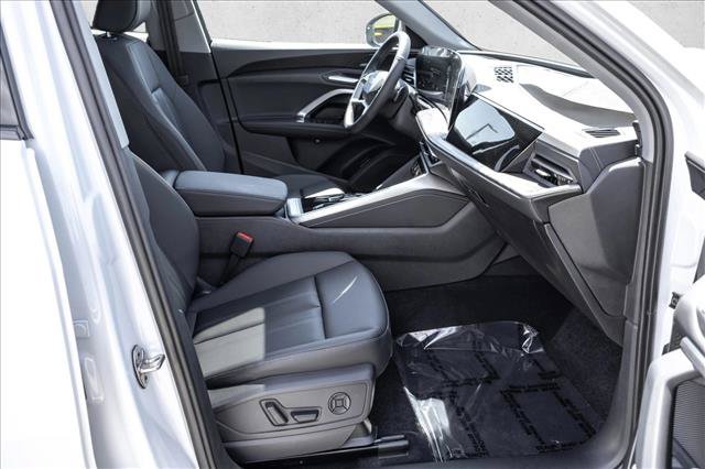 New 2026 Audi Q5 Premium Plus AWD/4WD image 25