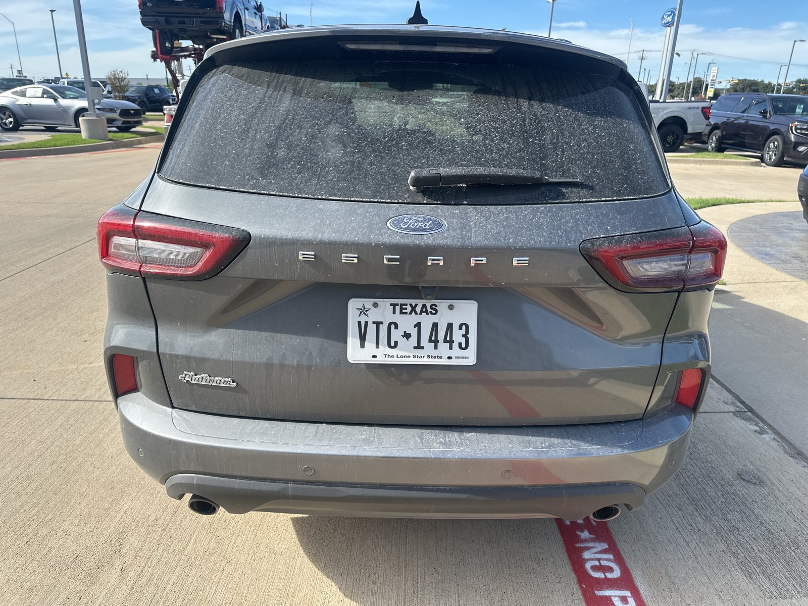 Used 2024 Ford Escape ST-Line w/ Tech Pack #1 FWD image 6