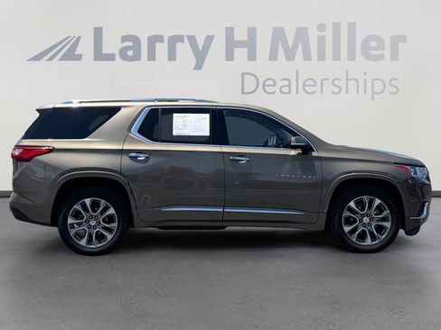 Used 2020 Chevrolet Traverse Premier AWD/4WD image 7