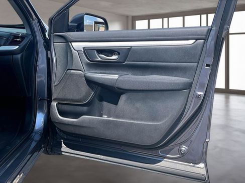 Used 2020 Honda CR-V LX image 25