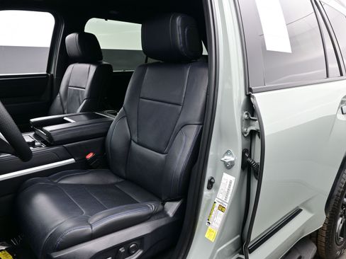 Used 2024 Toyota Sequoia Platinum image 12