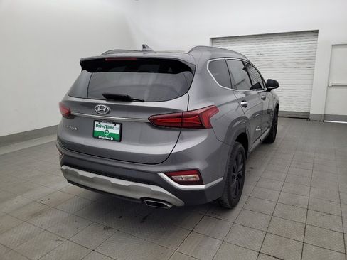 Used 2019 Hyundai Santa Fe Limited FWD image 9