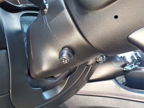 Used 2023 Dodge Durango GT image 14