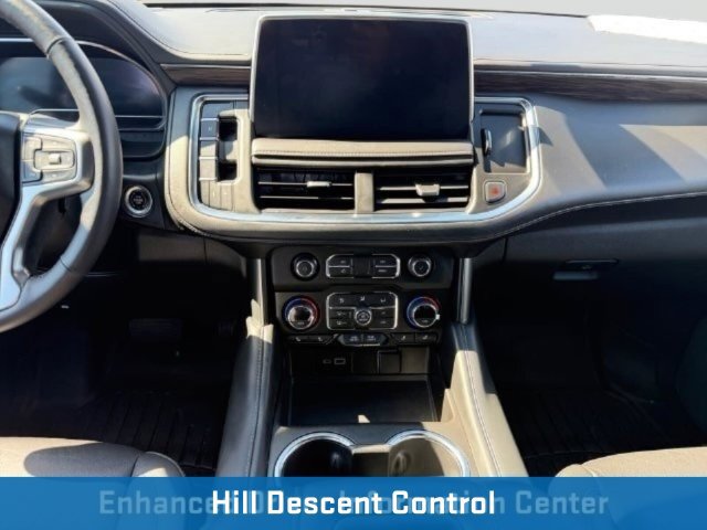 Used 2022 Chevrolet Tahoe Z71 w/ Luxury Package AWD/4WD image 17