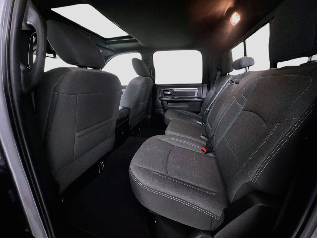 Used 2023 RAM 1500 Warlock AWD/4WD image 23