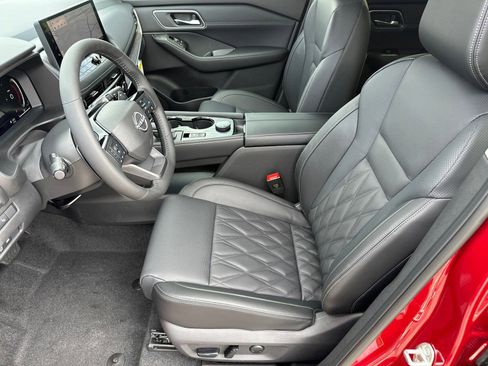 New 2026 Nissan Rogue Platinum w/ Platinum Premium Package AWD/4WD image 9