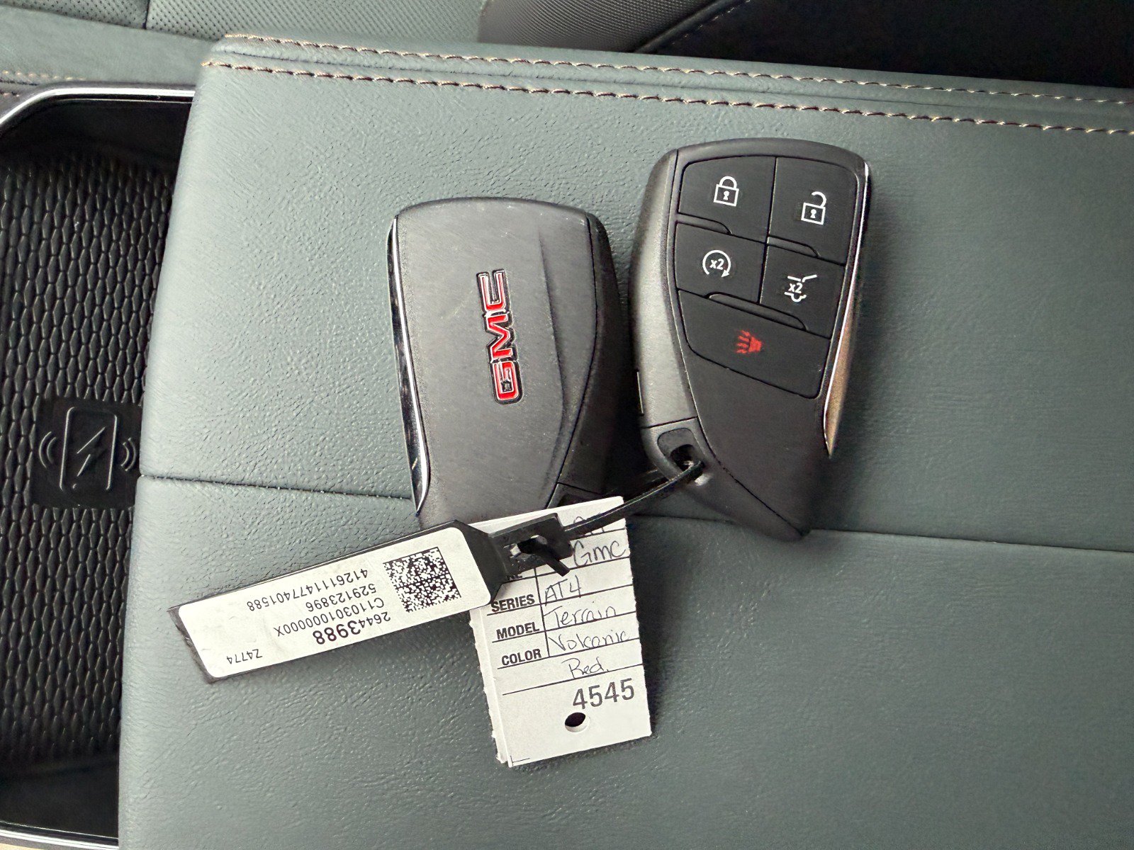 New 2027 GMC Terrain AT4 AWD/4WD image 36
