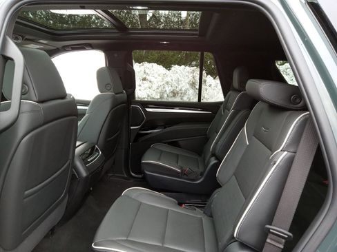 Used 2025 Cadillac Escalade Sport w/ Touring Package image 25