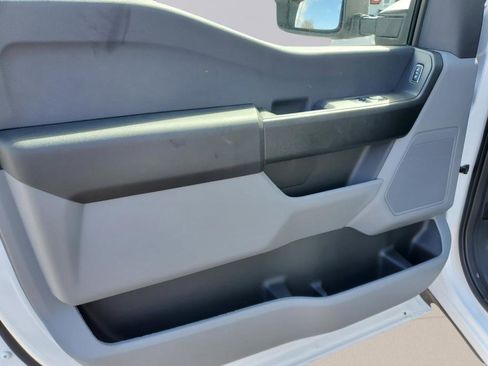 Used 2024 Ford F450 XL w/ Snow Plow Prep Package image 18