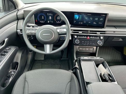 New 2026 Hyundai Tucson Blue SE image 18