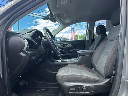 Used 2019 Chevrolet Traverse LT w/ LPO, Floor Liner Package AWD/4WD image 11