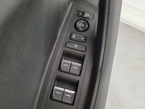 Used 2021 Acura TLX image 18