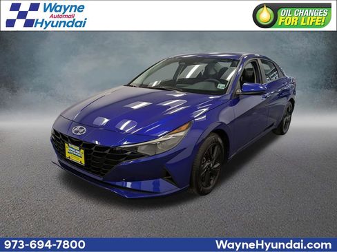 Certified 2023 Hyundai Elantra SEL FWD image 1