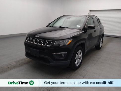 Used 2019 Jeep Compass Latitude w/ Popular Equipment Group AWD/4WD image 1