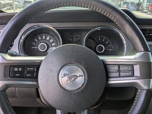 Used 2014 Ford Mustang Coupe image 14