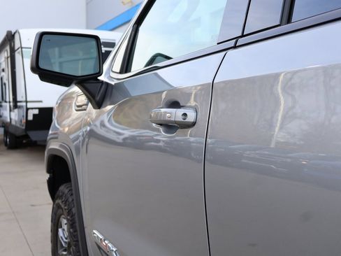 New 2025 GMC Sierra 1500 AT4X image 10