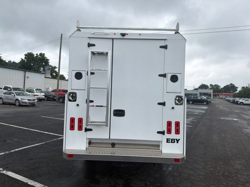 New 2026 Chevrolet Express 3500 w/ Power Convenience Package RWD image 4
