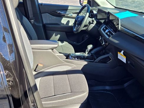 New 2026 Chevrolet TrailBlazer LT w/ Convenience Package image 4