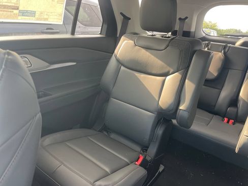 New 2026 Ford Explorer Active w/ Active Comfort Package RWD image 27