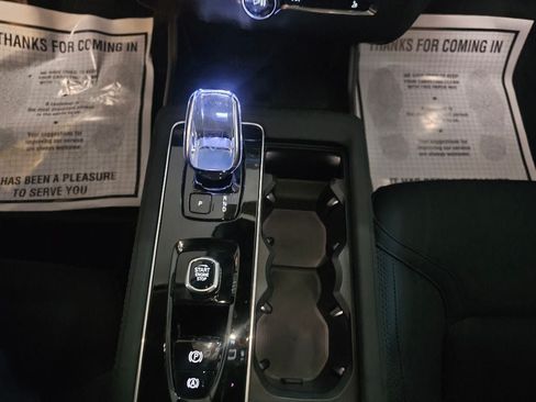 Certified 2026 Volvo XC90 B6 Plus w/ Protection Package AWD/4WD image 23