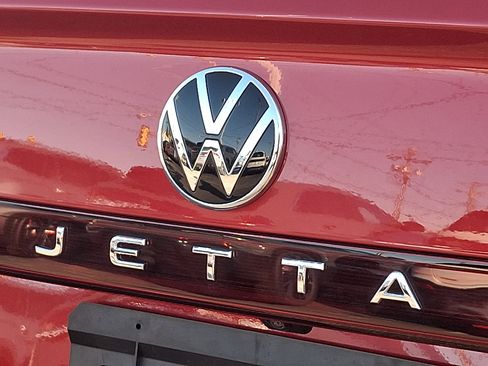 New 2026 Volkswagen Jetta SE image 13