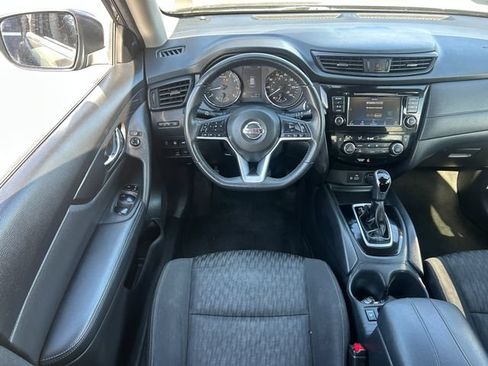 Used 2020 Nissan Rogue SV AWD/4WD image 29