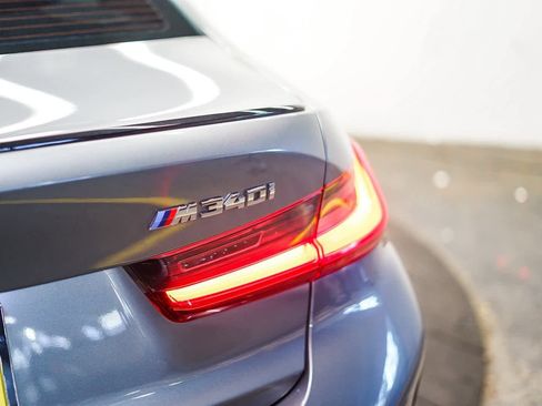 Used 2023 BMW M340i w/ Premium Package image 10