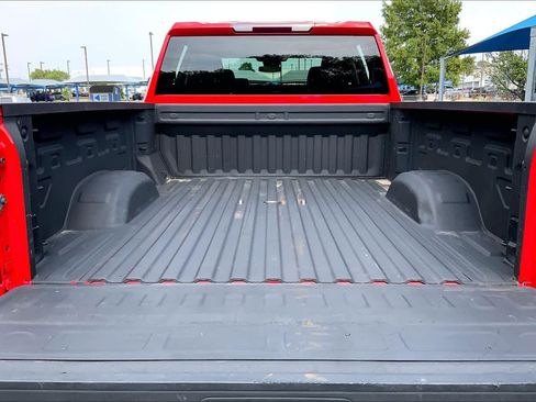 Used 2025 Chevrolet Silverado 2500 Custom w/ Custom Convenience Package AWD/4WD image 33