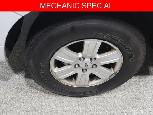 Used 2010 Ford Explorer XLT AWD/4WD image 14