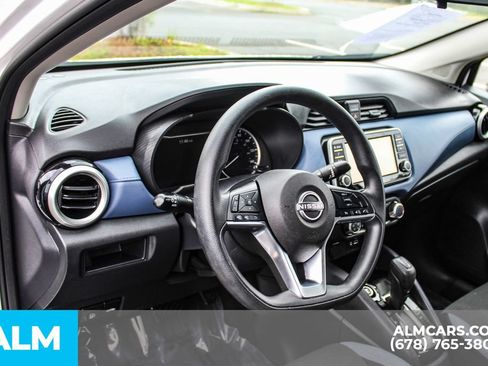 Used 2024 Nissan Versa SV FWD image 30