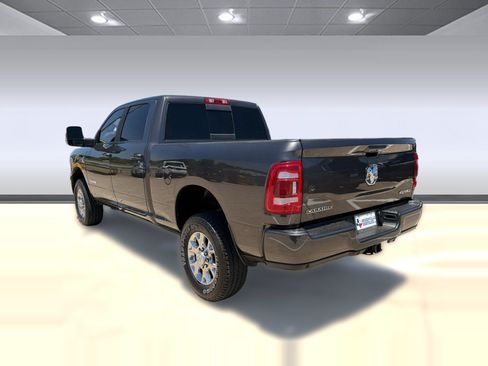 Used 2024 RAM 2500 Laramie w/ Safety Group AWD/4WD image 3
