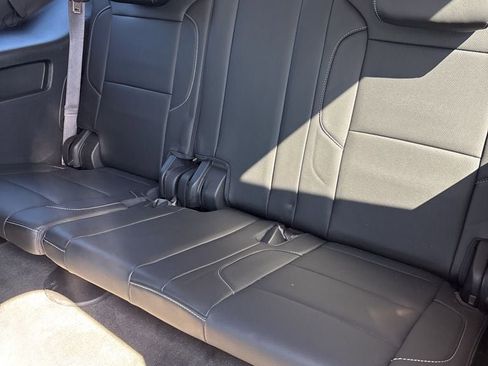 Used 2015 Chevrolet Tahoe LTZ AWD/4WD image 29
