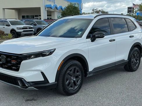 Certified 2026 Honda CR-V TrailSport image 1