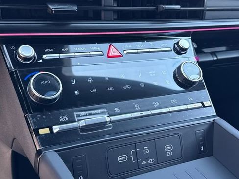 New 2026 Hyundai Santa Fe Calligraphy AWD/4WD image 22