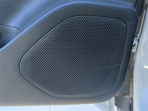 Used 2024 Nissan Rogue SV image 22