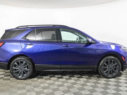 Used 2023 Chevrolet Equinox RS image 12