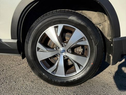 Used 2022 Subaru Ascent Premium w/ Convenience Package image 39