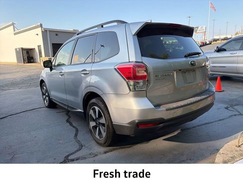 Used 2017 Subaru Forester 2.5i Premium w/ Popular Package #2A image 3