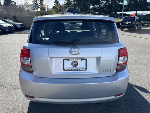 Used 2008 Scion xD image 8