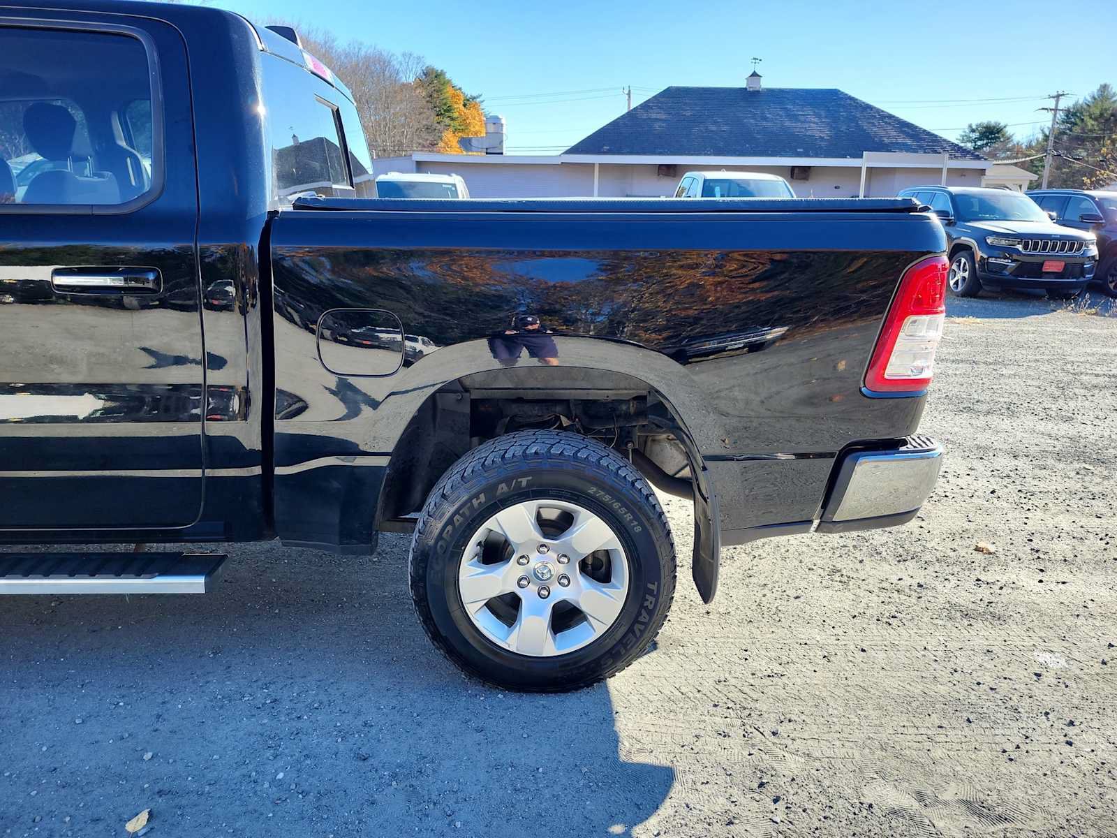 Used 2019 RAM 1500 Big Horn AWD/4WD image 16