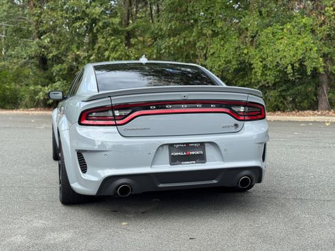 Used 2022 Dodge Charger SRT Hellcat w/ Harman/Kardon Audio Group image 9