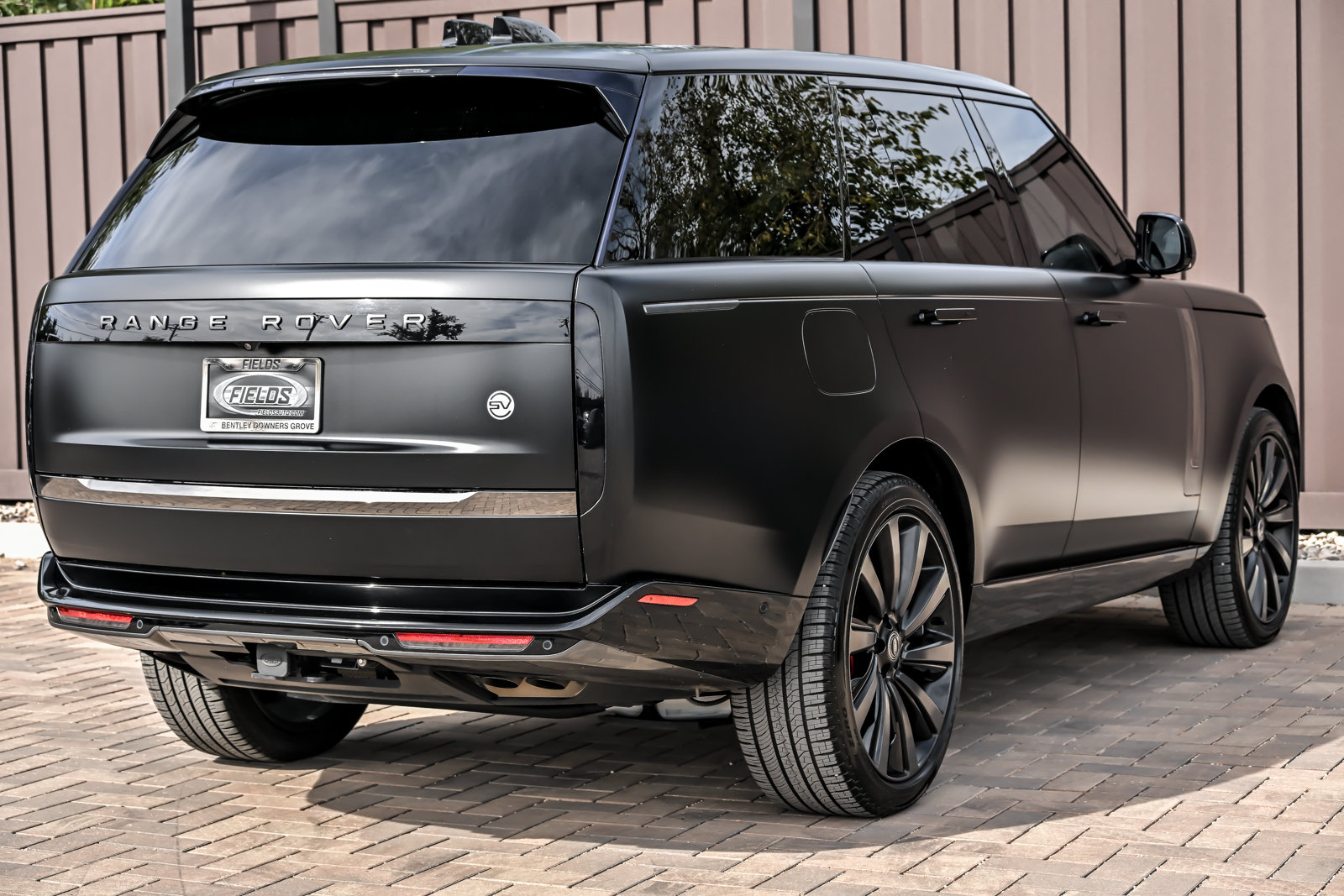 Used 2023 Land Rover Range Rover SV AWD/4WD image 7